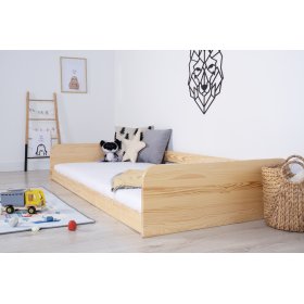 Drevená posteľ Sia - prírodná bez lakovania, Ourbaby®