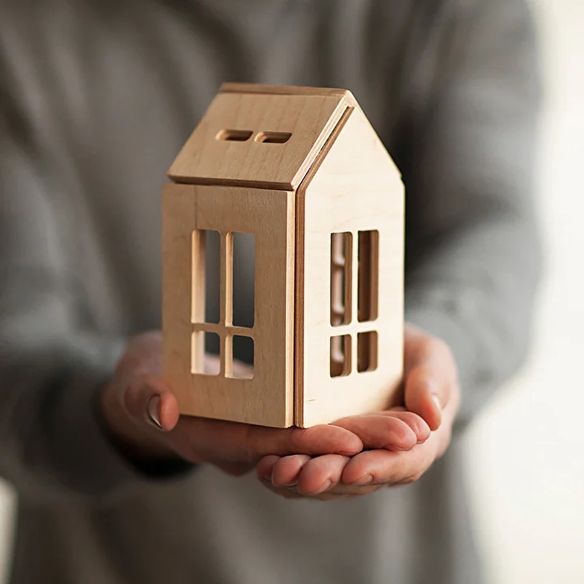 Magnetický Montessori drevený domček - natural house S
