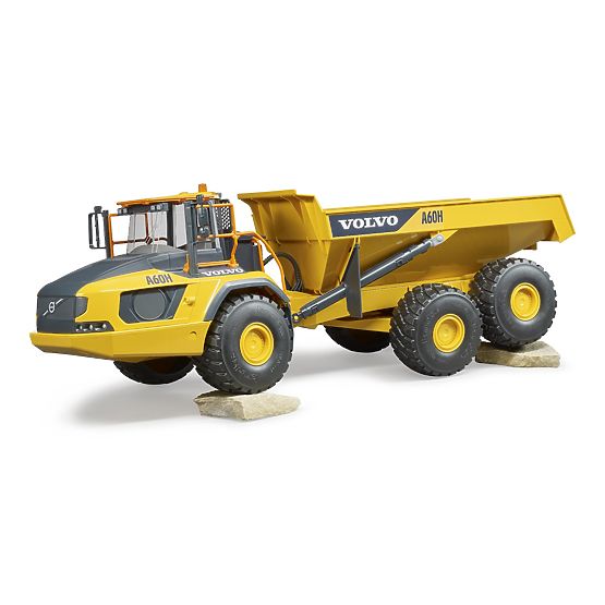 Bruder Kĺbový Dumper Volvo A60H v mierke 1:16 - poškodený obal