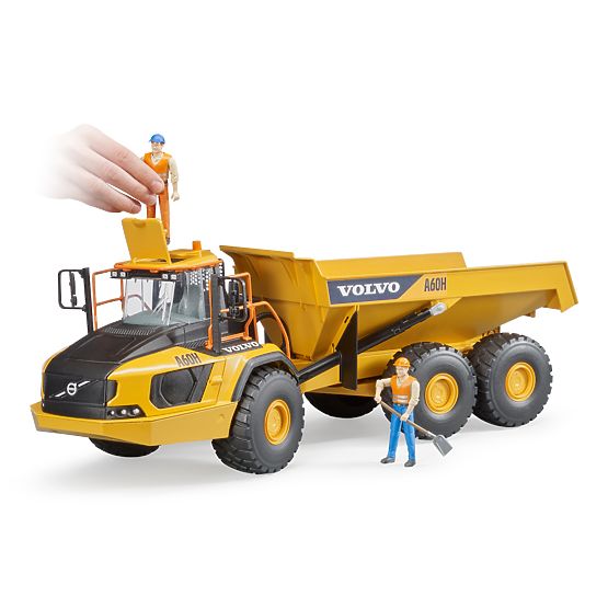 Bruder Kĺbový Dumper Volvo A60H v mierke 1:16 - poškodený obal