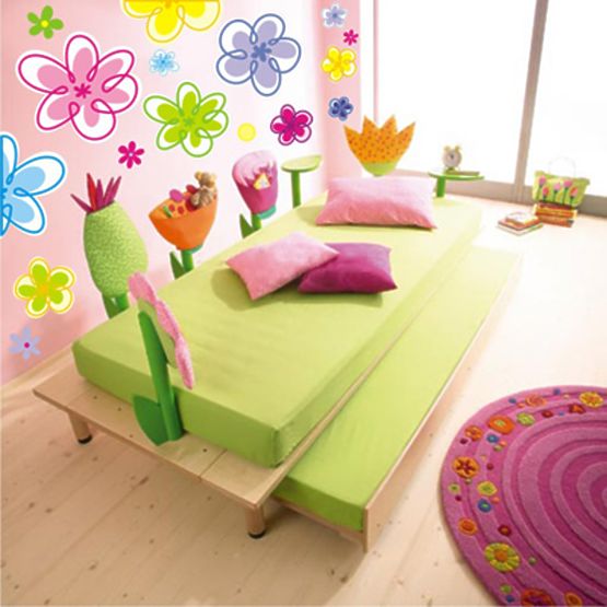 Dekorácia na stenu - kvetinky