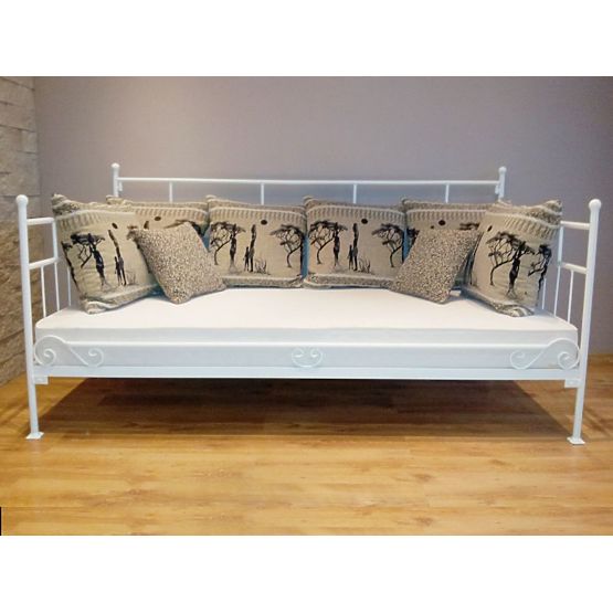 Detská kovová posteľ model 10