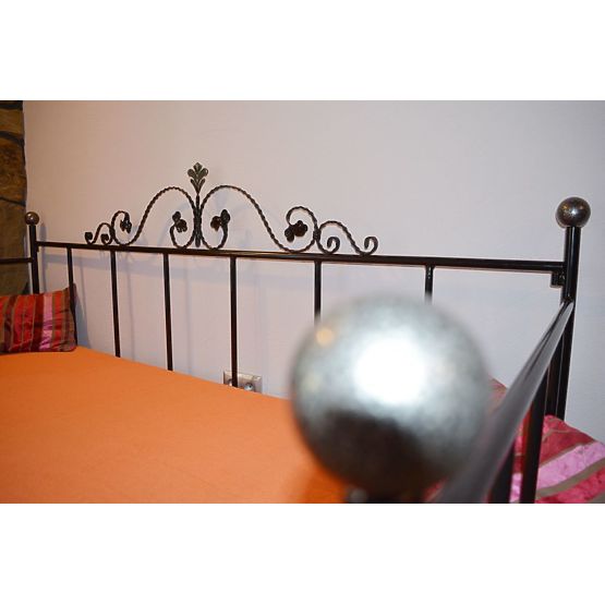 Detská kovová posteľ model 15