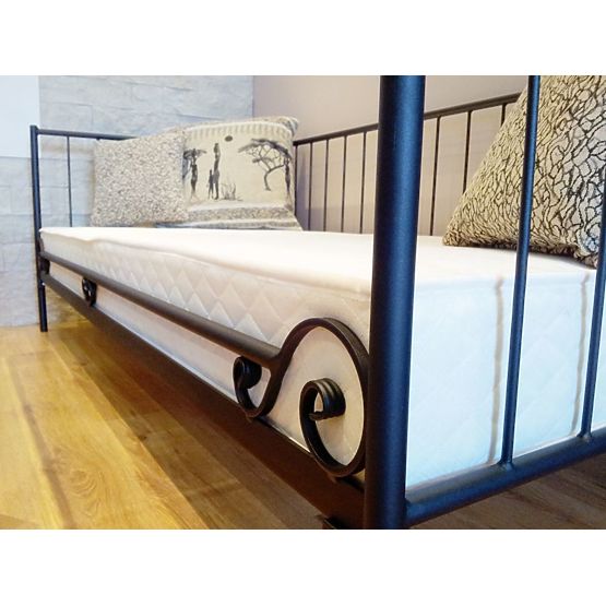 Detská kovová posteľ model 3