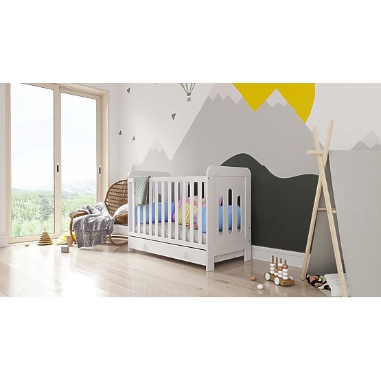 Detská postieľka Zuza 140x70 cm s válendovou bočnicou