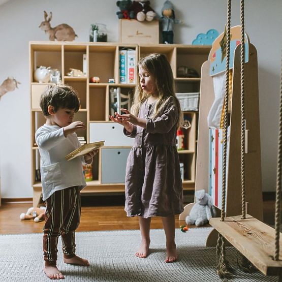 Detské divadlo a police v jednom Fantasy Retro