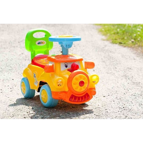 Detské odrážadlo s pískatkom Bayo vláčik žltý