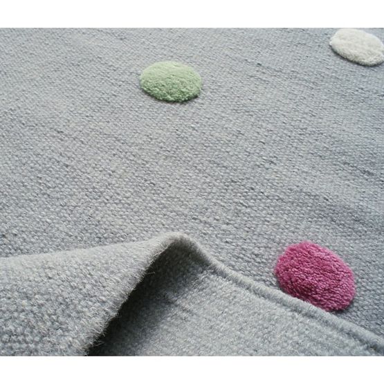 Detský koberec s guličkami- šedý