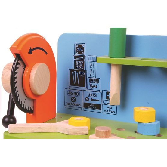 Drevená domácej dielni s náradím