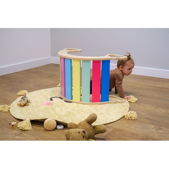 Drevená montessori hojdačka - dúhová