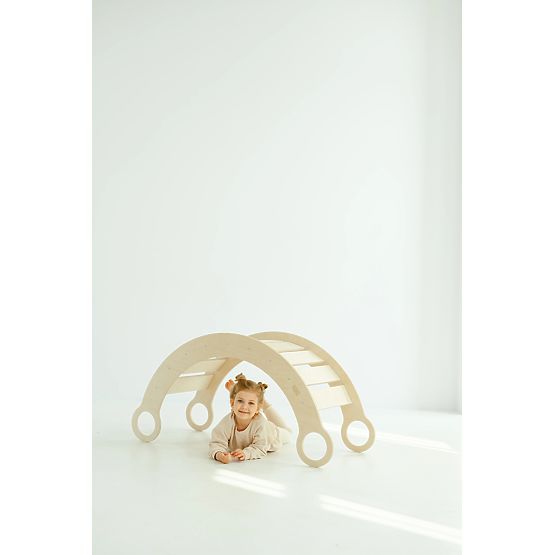 Drevená Montessori hojdačka so šmykľavkou/rebríkom L - prírodná