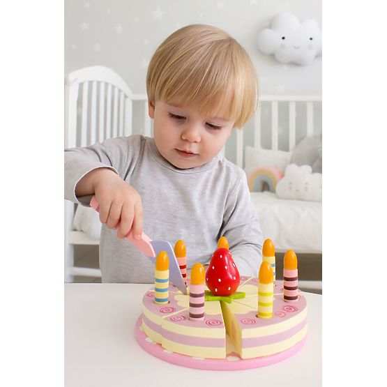 Drevená sada torty na suchý zips sviečky jahoda pre deti 15 prvkov ECOTOYS