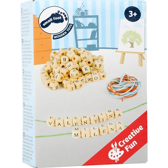 Drevené navliekacie korálky s písmenkami