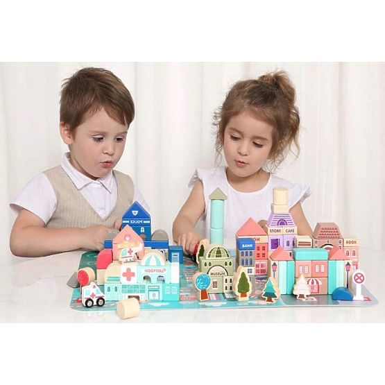 Drevené vzdelávacie kocky mesto s podložkou 115 ks ECOTOYS