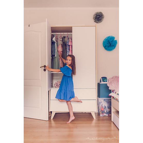 Dvojdverová šatníková skriňa So sixty