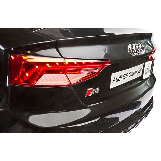 Elektrické autíčko Toyz AUDI S5 - 2 motory black Čierna