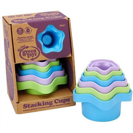 Farebné stohovacie kelímky