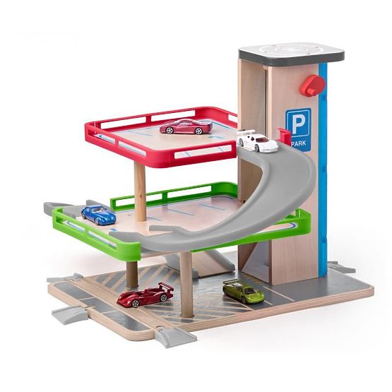 Garáž s výťahom a príslušenstvom