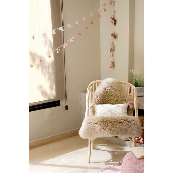 Girlanda Perleťovo šedá - Lorena Canals