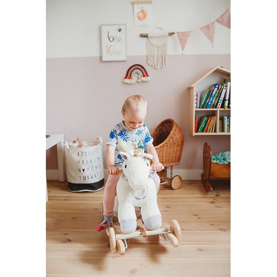 Hojdacie jednorožec s kolieskami