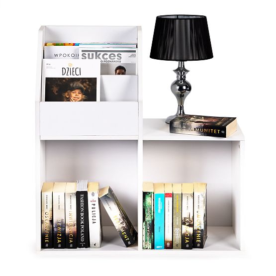 Knižnica s regálom