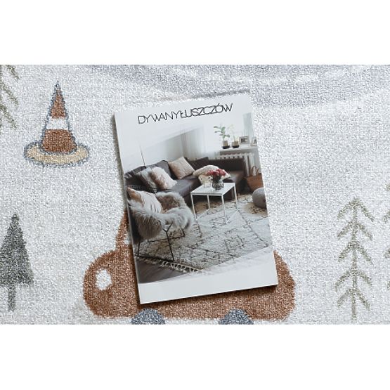 Koberec BONO 8436 Autá, ulice krémová / svetlosivá