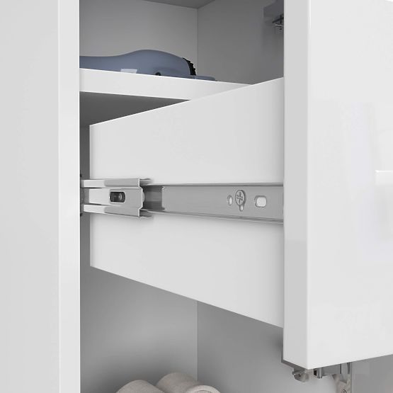 KÚPEĽŇOVÁ SKRINKA FIN STĹP 30 2D 1SZ 85cm PK BIELY LESK