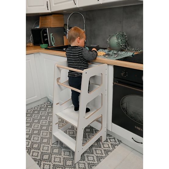 Montessori učiaca veža Sara Scandi - biela