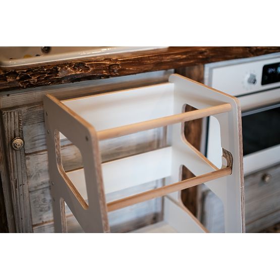 Montessori učiaca veža Nora - biela