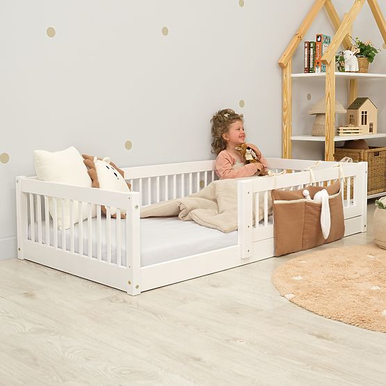 Nízka posteľ pre deti Montessori Ourbaby Plus - biela