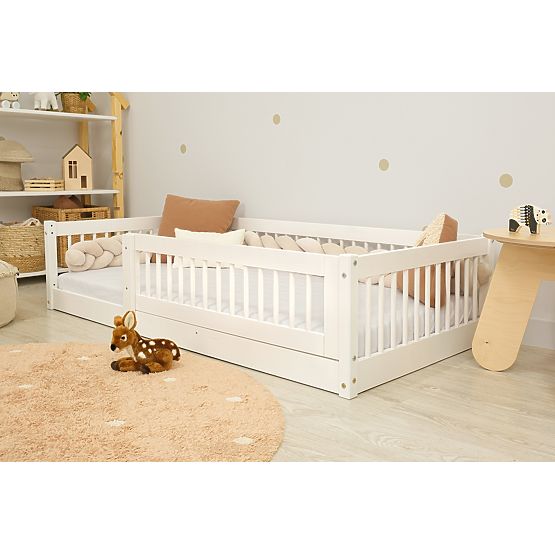 Nízka posteľ pre deti Montessori Ourbaby Plus - biela