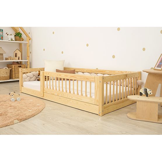 Nízka posteľ pre deti Montessori Ourbaby Plus - prírodná