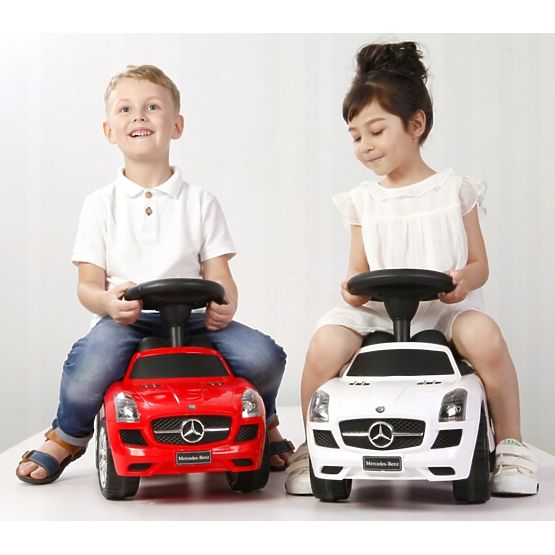 Odrážadlo Mercedes SLS - červená