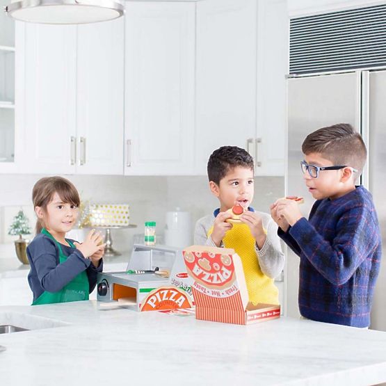 Drevená pizzerie Melissa & Doug