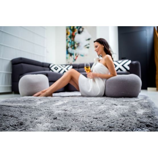 Plyšový koberec Shock - stříbrný