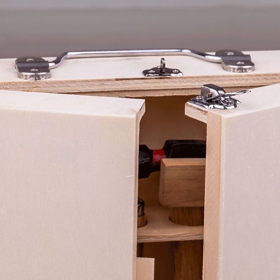 Poloprofesionálna sada náradia