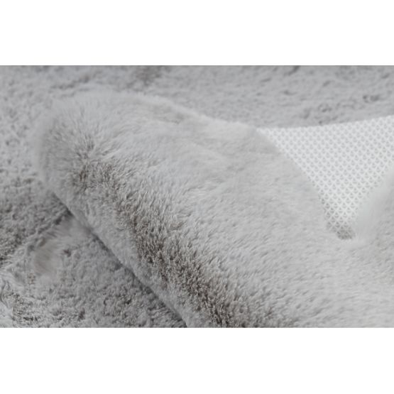 Prateľný koberec SHAPE 3146 Medvedík Shaggy - sivý plyšový, protišmykový
