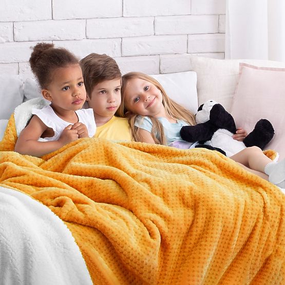 Prikrývka SHLEEPY oranžová žakárovo razená klasický štýl 130x180