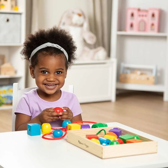 Sada veľkých korálikov na navliekanie