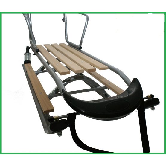 Sánky šport s vlnenou opierkou