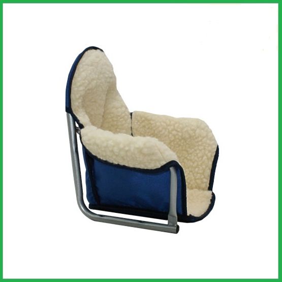 Sánky šport s vlnenou opierkou