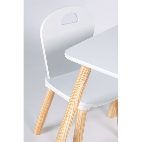 Set stolíka a stoličiek Woody