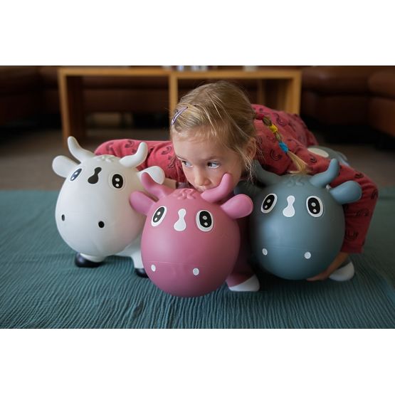 Skákacia kravička KIDZZFARM - Ružová