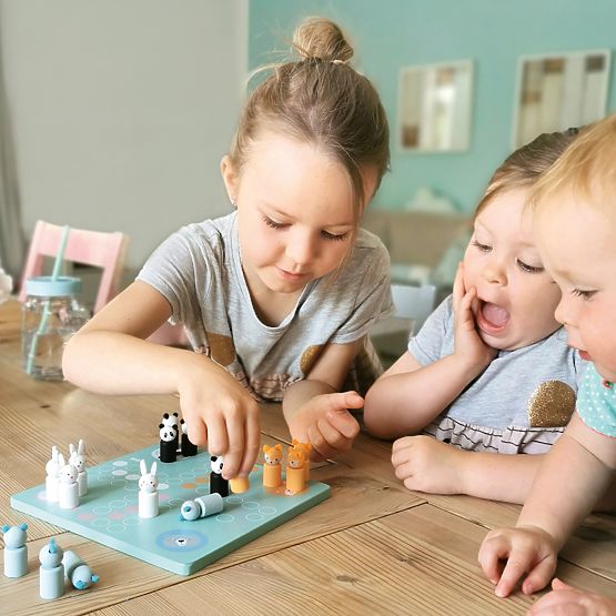 Small Foot Človeče nehnevaj sa v pastelových farbách