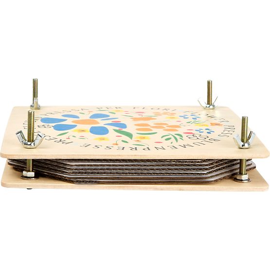 Small Foot Drevený lis na kvety