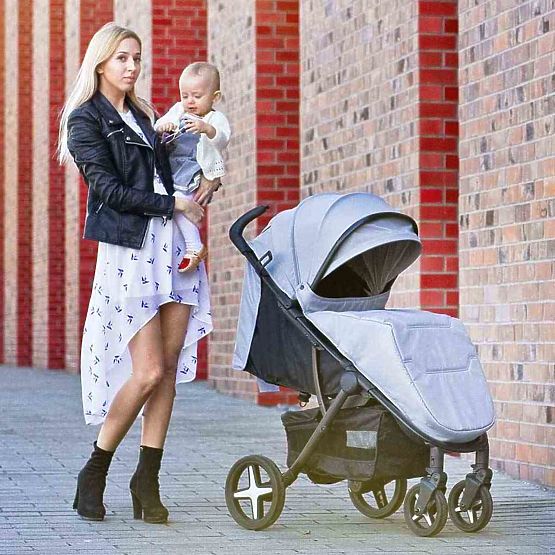 Športový kočík CARETERO TITAN navy 2018 Modrá