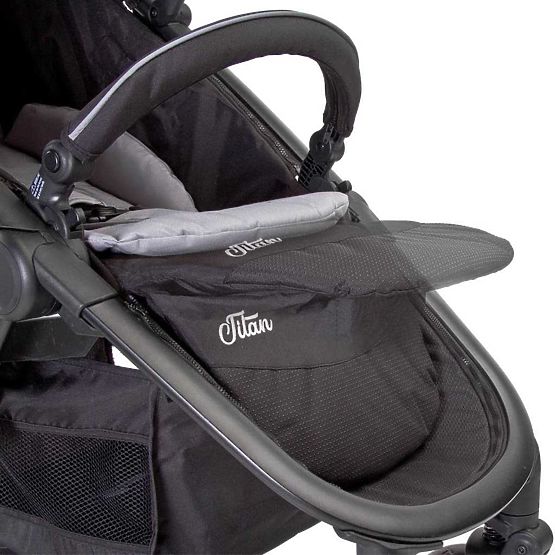 Športový kočík CARETERO TITAN navy 2018 Modrá