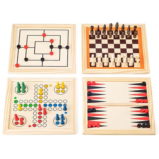 Súprava hier v drevenej krabici