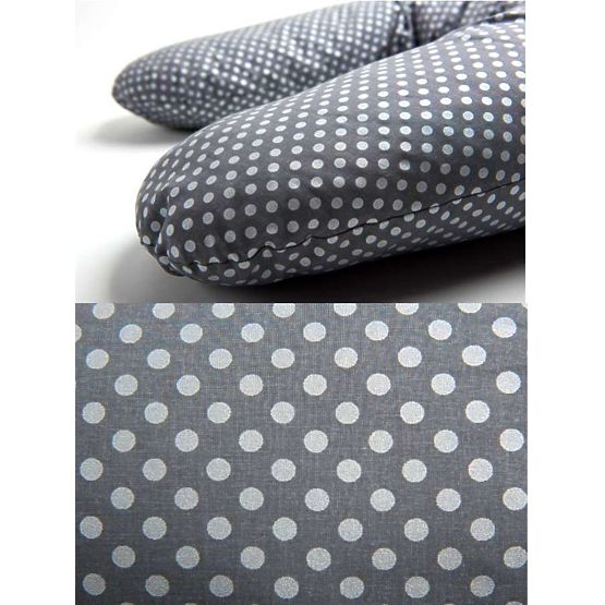 Univerzálny dojčiaci vankúš Womar sivý strieborné bodky Sivá
