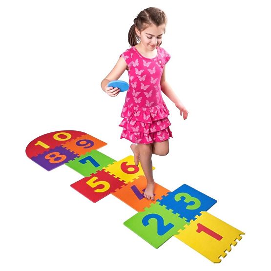 Veľké penové puzzle na hru skákania panáka